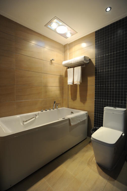 Wanrun International Resort Hotel In Tibet Xigaze Habitación foto