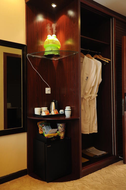Wanrun International Resort Hotel In Tibet Xigaze Habitación foto