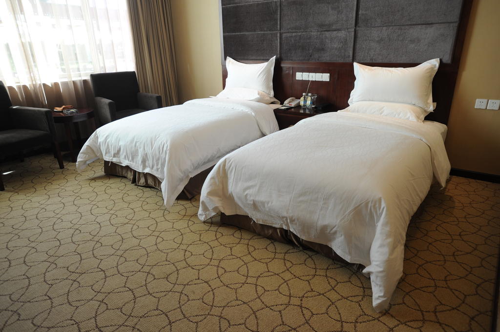 Wanrun International Resort Hotel In Tibet Xigaze Habitación foto