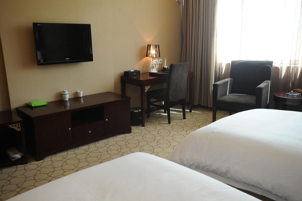 Wanrun International Resort Hotel In Tibet Xigaze Habitación foto