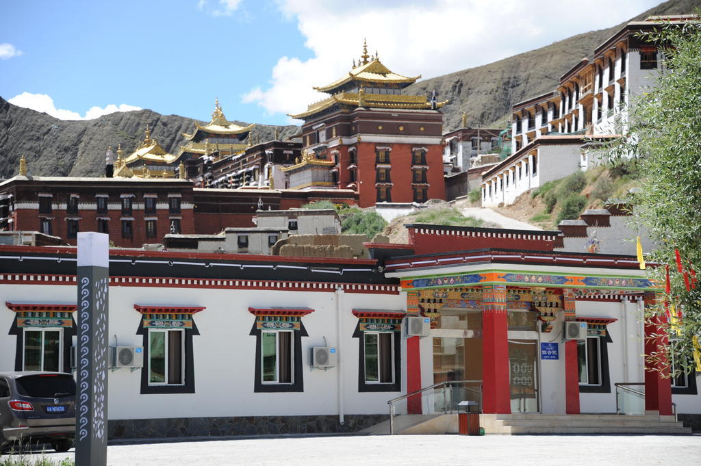 Wanrun International Resort Hotel In Tibet Xigaze Exterior foto